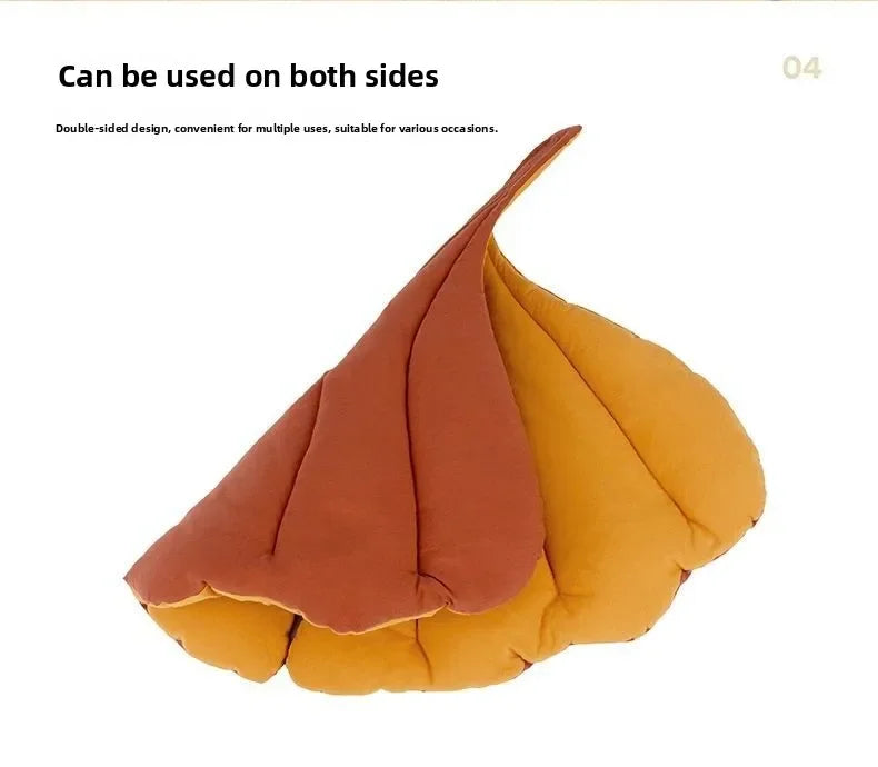 Leaf-Shaped Cat Lounge Mat