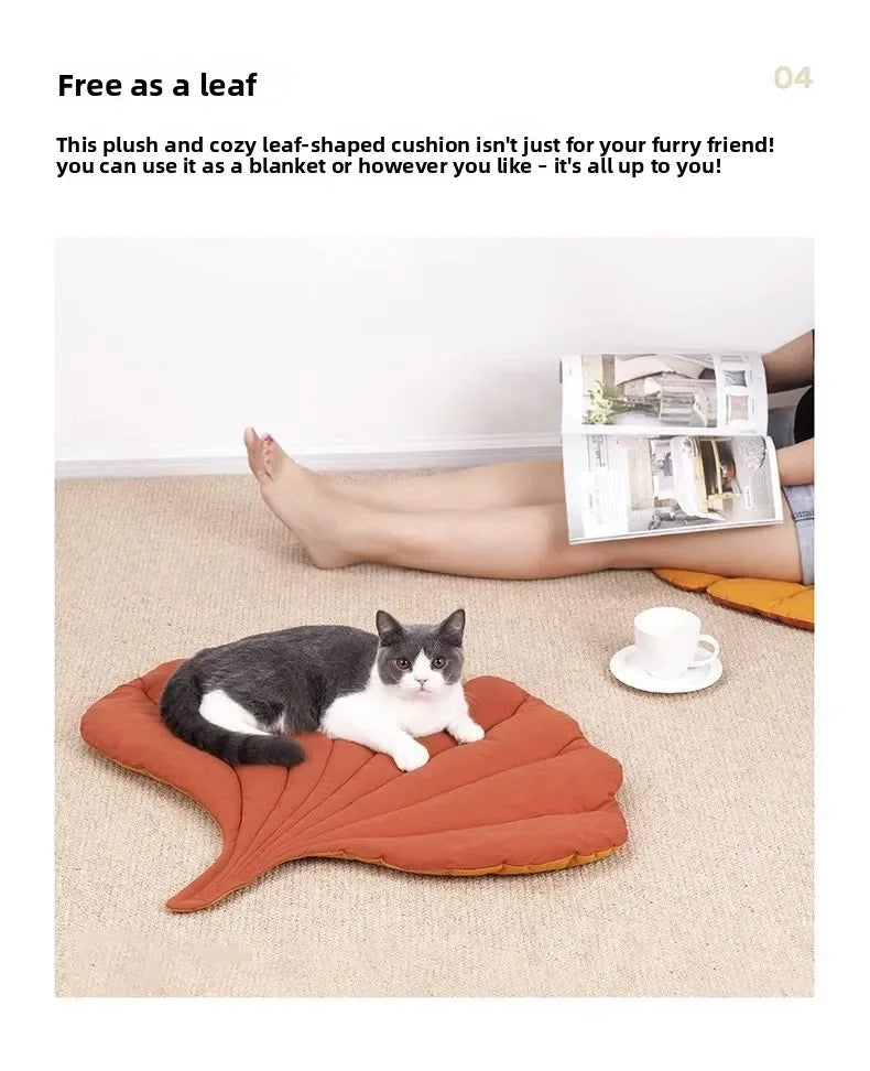 Leaf-Shaped Cat Lounge Mat