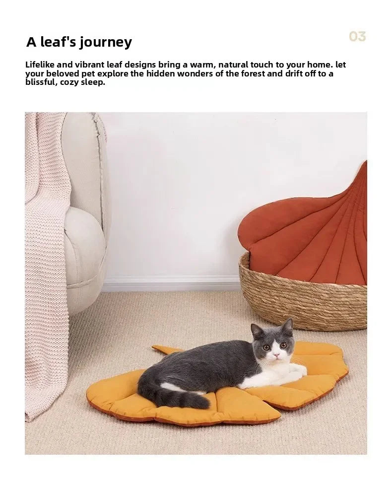 Leaf-Shaped Cat Lounge Mat