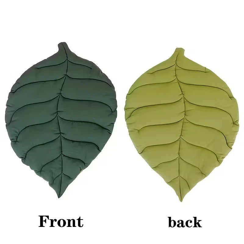 Leaf-Shaped Cat Lounge Mat